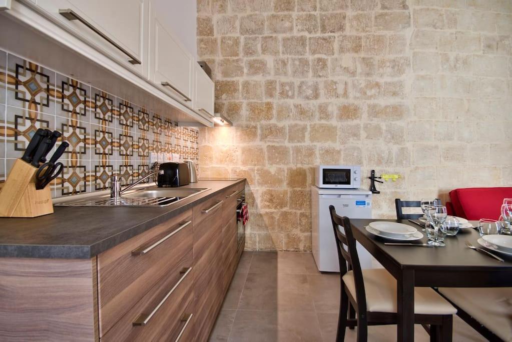 Vallettastay Old Lodge Apartment 3 מראה חיצוני תמונה